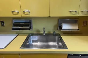 8203 Boman Ct, Towson, MD 21204 - Photo 30