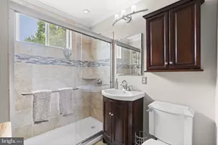 404 Forest Ln, Catonsville, MD 21228 - Photo 18