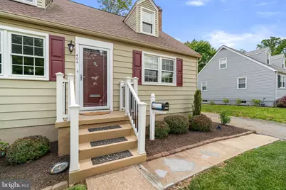 404 Forest Lane, Catonsville, MD 21228 - Photo 2