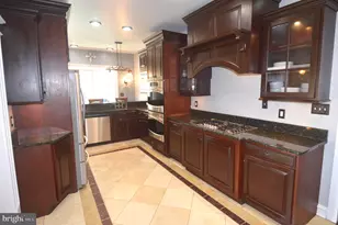7703 Chestnut Ave, Baltimore, MD 21234 - Photo 14
