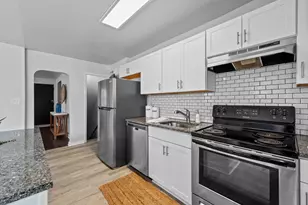 261 Ridge Ave, Towson, MD 21286 - Photo 10