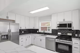 106 Kinship Rd, Dundalk, MD 21222 - Photo 14