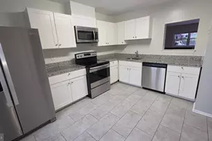 25 Hamlet Dr, Owings Mills, MD 21117 - Photo 2