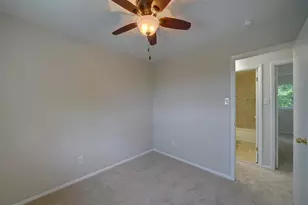 9121 Summer Park Dr, Baltimore, MD 21234 - Photo 16