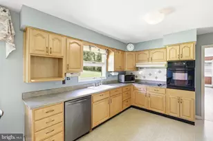 4308 Meadowcliff Rd, Glen Arm, MD 21057 - Photo 12