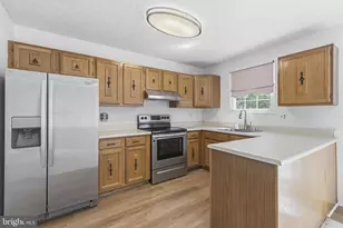 4069 Rustico Rd, Baltimore, MD 21220 - Photo 10
