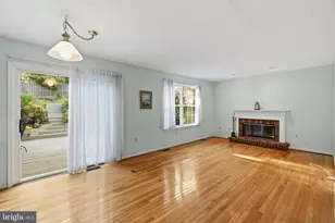 2208 Tall Pines Ct, Baltimore, MD 21228 - Photo 12