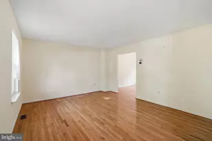 2208 Tall Pines Ct, Baltimore, MD 21228 - Photo 4