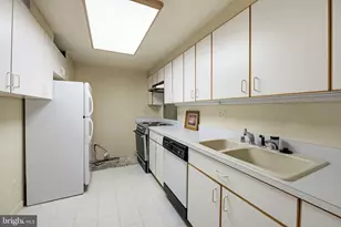 8009 Melody Ln, Baltimore, MD 21208 - Photo 54