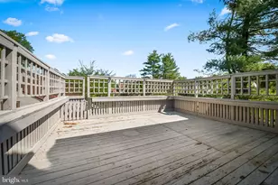 8009 Melody Ln, Baltimore, MD 21208 - Photo 22