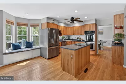 24 Basswood Court, Catonsville, MD 21228 - Photo 14