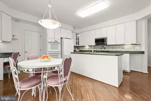 320 Chalk Hill Dr, Baltimore, MD 21208 - Photo 20