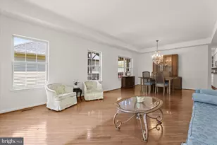 320 Chalk Hill Dr, Baltimore, MD 21208 - Photo 14