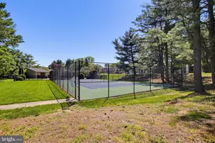 20 Pickburn Ct, Cockeysville, MD 21030 - Photo 4