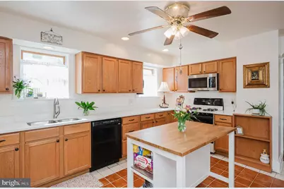 10 Elmont Avenue, Baltimore, MD 21206 - Photo 20