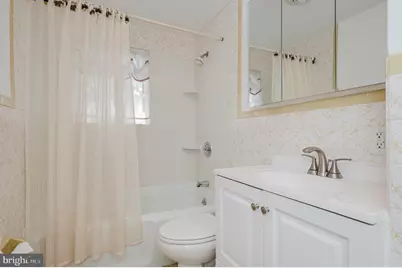 10 Elmont Avenue, Baltimore, MD 21206 - Photo 38