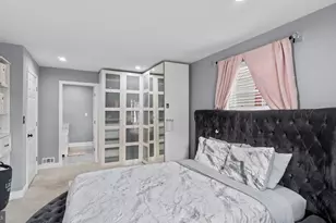 18 N Hawthorne Rd, Middle River, MD 21220 - Photo 12