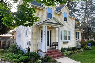 101 Locust Dr, Catonsville, MD 21228 - Photo 1
