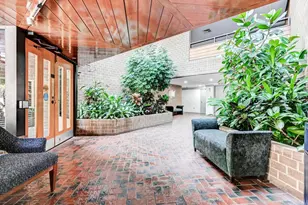 1 High Stepper Ct, Baltimore, MD 21208 - Photo 2