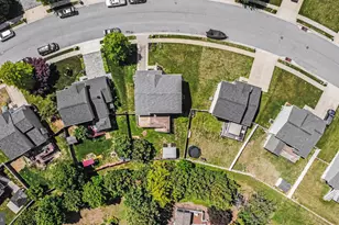 4705 Greencove Cir, Baltimore, MD 21219 - Photo 34