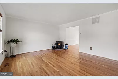 4705 Greencove Circle, Baltimore, MD 21219 - Photo 6