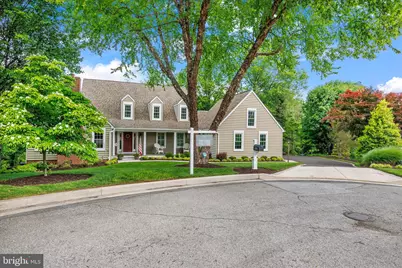 8 Rolling Farm Court, Baltimore, MD 21228 - Photo 2