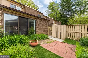 11 Tanner Ct, Baltimore, MD 21208 - Photo 18