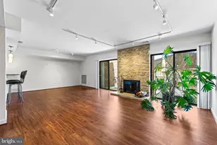 11 Tanner Ct, Baltimore, MD 21208 - Photo 6