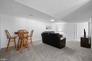 8928 Satyr Hill, Parkville, MD 21234 - Photo 32