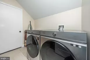 2705 Spring Hill Rd, Owings Mills, MD 21117 - Photo 20