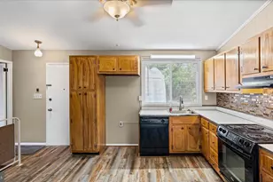 3 Arrowhead Ct, Baltimore, MD 21208 - Photo 8