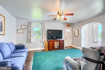 6904 Fait Avenue, Baltimore, MD 21224 - Photo 6