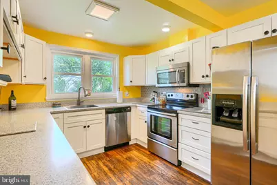 6904 Fait Avenue, Baltimore, MD 21224 - Photo 12