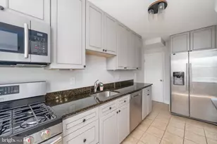 8321 Byington Rd, Towson, MD 21286 - Photo 10