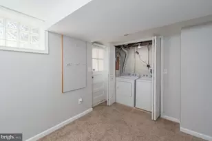 8321 Byington Rd, Towson, MD 21286 - Photo 22