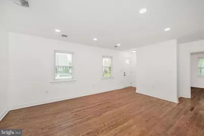 1925 Queensway, Baltimore, MD 21222 - Photo 4