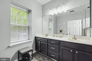 598 Hopkins Landing Dr, Essex, MD 21221 - Photo 20