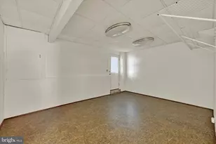 8216 Thornton Rd, Towson, MD 21204 - Photo 34
