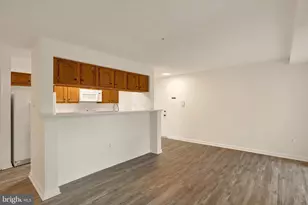 9101 Lincolnshire Ct, Parkville, MD 21234 - Photo 4