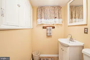 2907 Edgewood Ave, Baltimore, MD 21234 - Photo 26