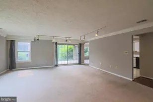 7 Pipe Hill Ct, Baltimore, MD 21209 - Photo 8