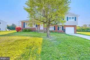 815 Branford Cir, Lutherville Timonium, MD 21093 - Photo 2