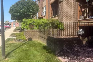 2101 Woodbox Ln, Baltimore, MD 21209 - Photo 2