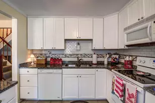 12390 Boncrest Dr, Reisterstown, MD 21136 - Photo 8