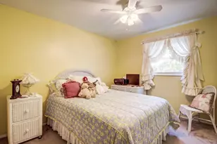 12390 Boncrest Dr, Reisterstown, MD 21136 - Photo 16