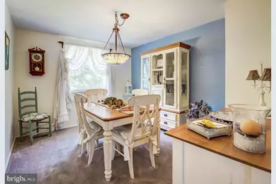 12390 Boncrest Drive, Reisterstown, MD 21136 - Photo 6