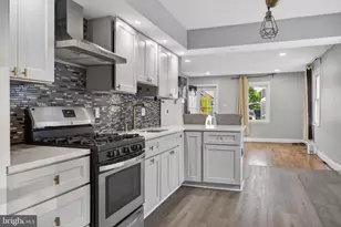 946 Martin Rd, Essex, MD 21221 - Photo 12