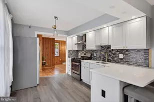 946 Martin Rd, Essex, MD 21221 - Photo 10