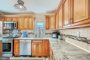 9807 Hilltop Dr, Baltimore, MD 21234 - Photo 28