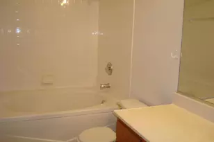 7418 Hindon Cir, Baltimore, MD 21244 - Photo 10
